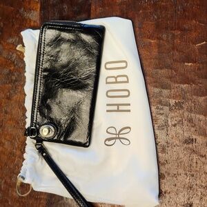 Hobo black, soft leather wristlet